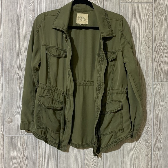 Thread & Supply - Ayla Women's Anorak Utility Jacket Olive Medium - Picture 8 of 10